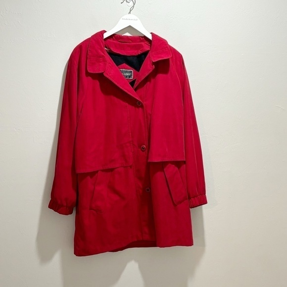 Vintage Jackets & Blazers - Vintage GALLERY Women’s Red Overcoat Zip Out Lining Lace Up Detail On Back Sz L
